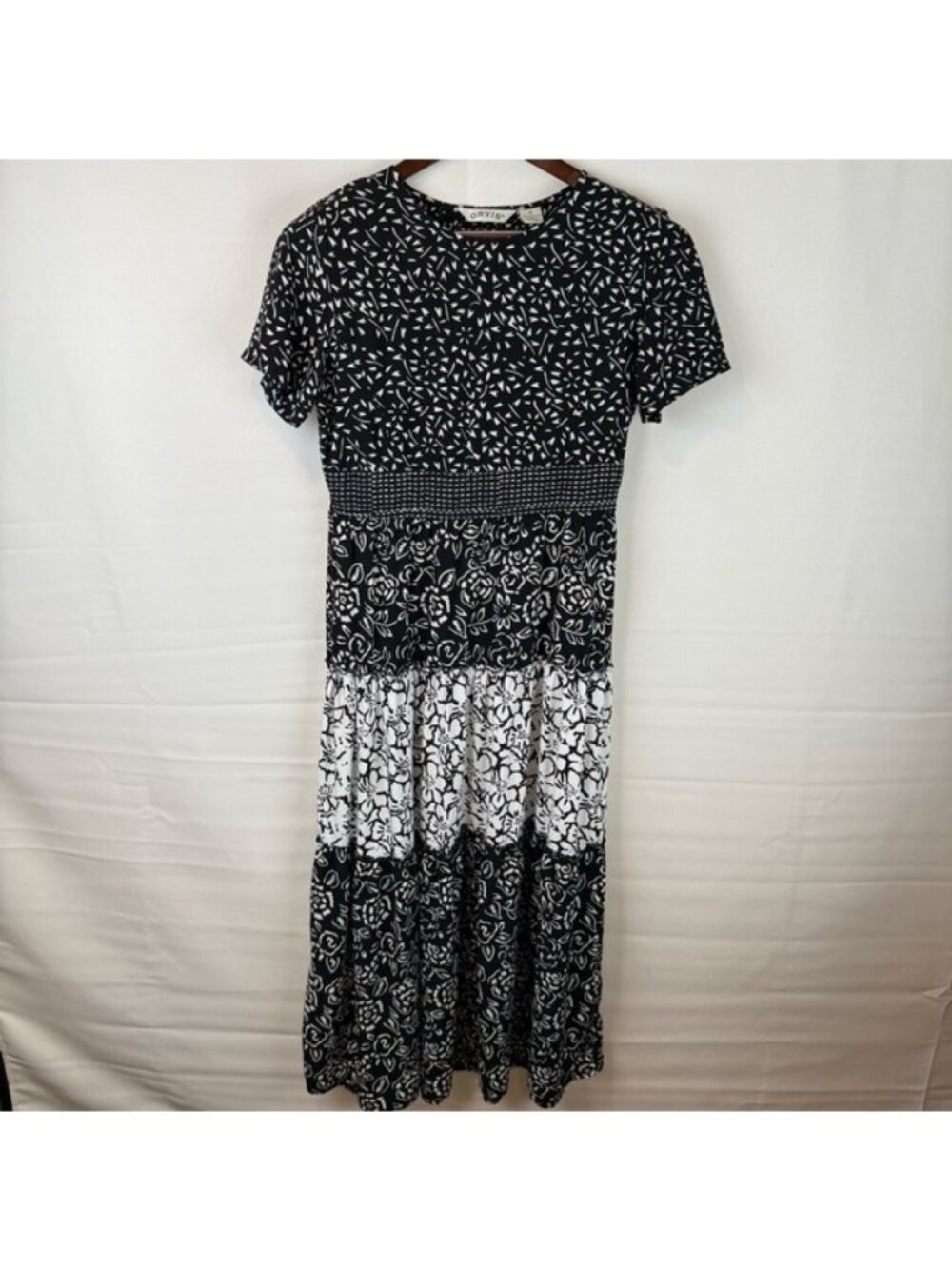 Orvis Black White Floral Tiered Maxi Dress Small Smocked Waist Boho Cottagecore